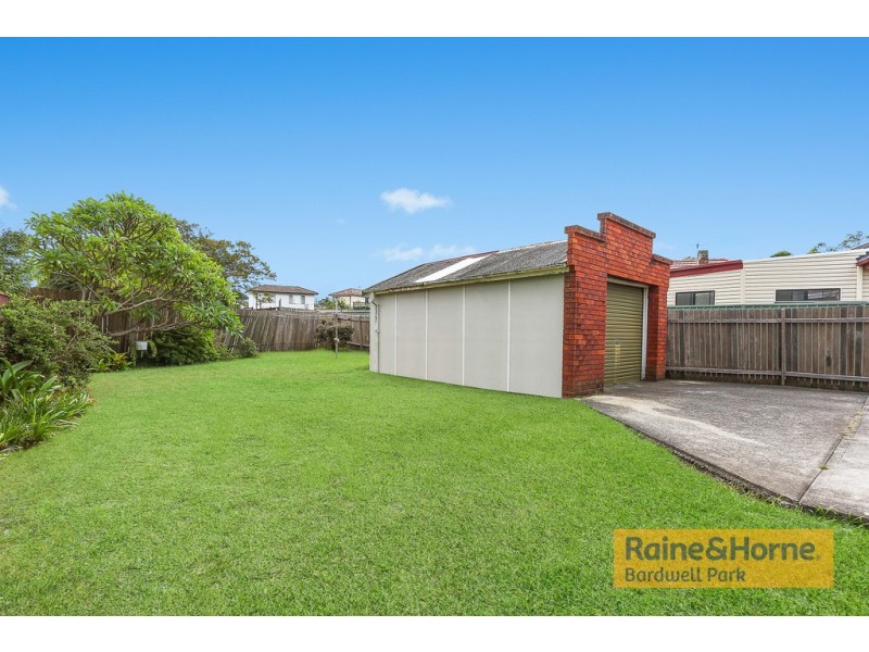113 Ludgate Street, Roselands NSW 2196
