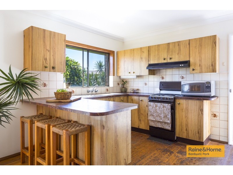 61 Lorraine Avenue, Bardwell Valley NSW 2207