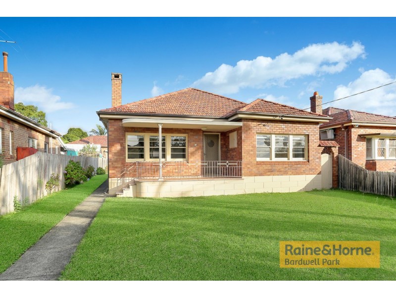 10 Jarrett Street, Clemton Park NSW 2206
