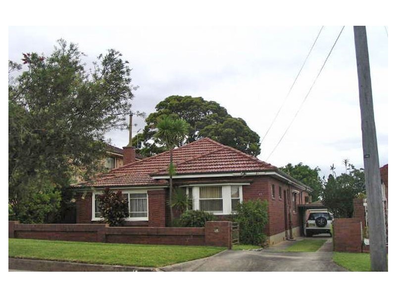 15 Northcott Avenue, Kingsgrove NSW 2208