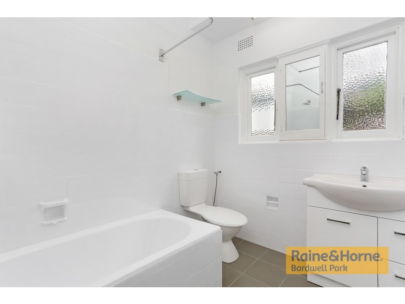 85 Shaw Street, Kingsgrove NSW 2208