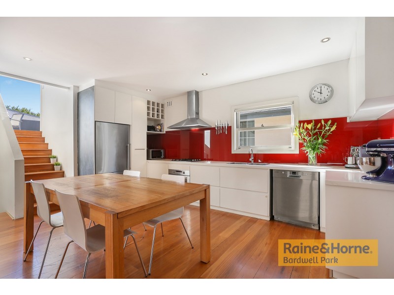 39 Waterside Crescent, Earlwood NSW 2206