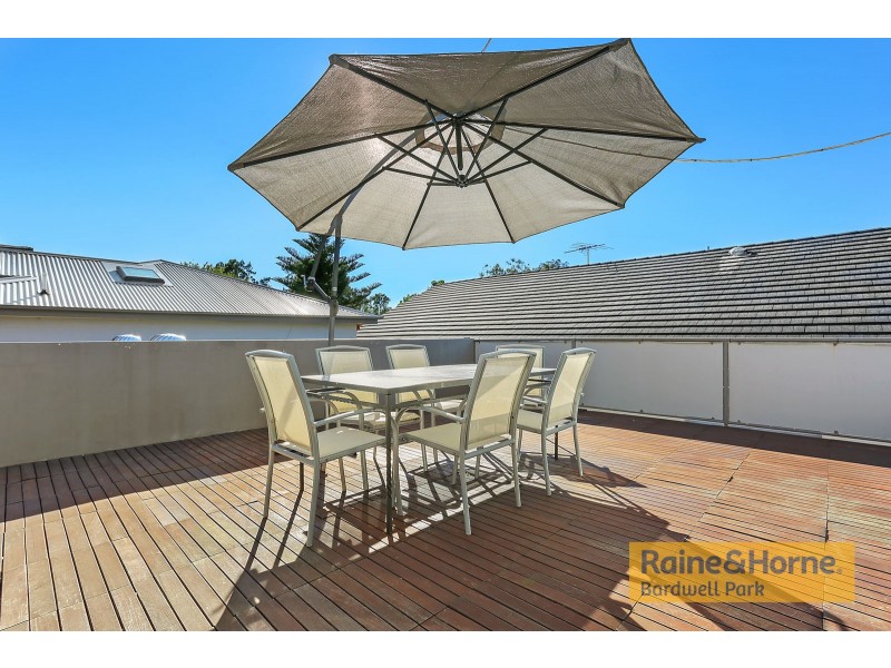 39 Waterside Crescent, Earlwood NSW 2206