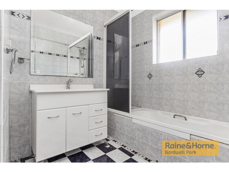 6/28 Matthews Street, Punchbowl NSW 2196