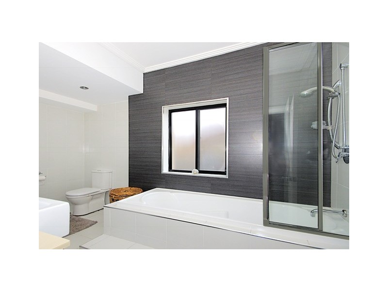 3 Hobbs Street, Kingsgrove NSW 2208