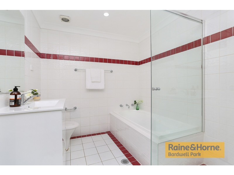 12/238 Slade Road, Bexley North NSW 2207