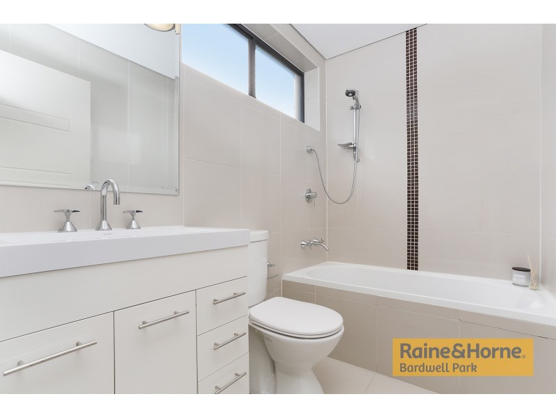 6/324 William Street, Kingsgrove NSW 2208