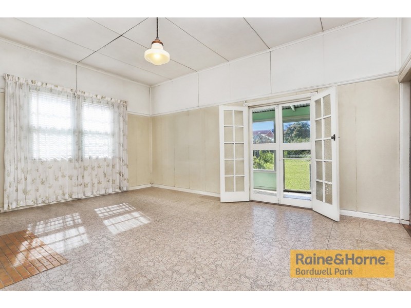 15 Short Street, Canterbury NSW 2193