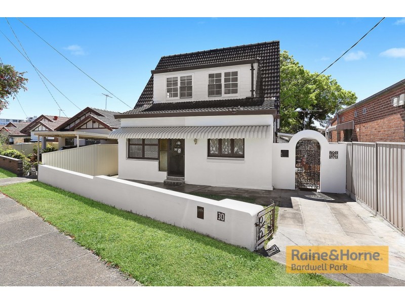 30 Onslow Street, Canterbury NSW 2193