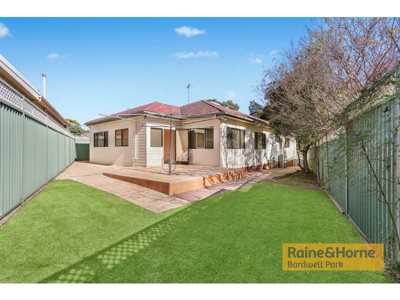 9 Kent Avenue, Roselands NSW 2196