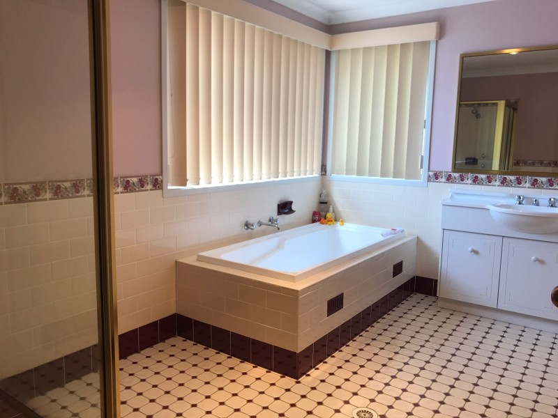 80 Dreadnought Street, Roselands NSW 2196