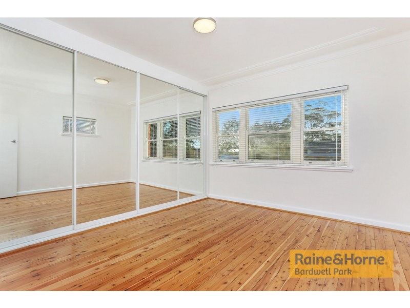 50 Earlwood Crescent, Bardwell Park NSW 2207