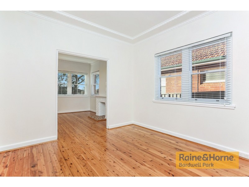 50 Earlwood Crescent, Bardwell Park NSW 2207