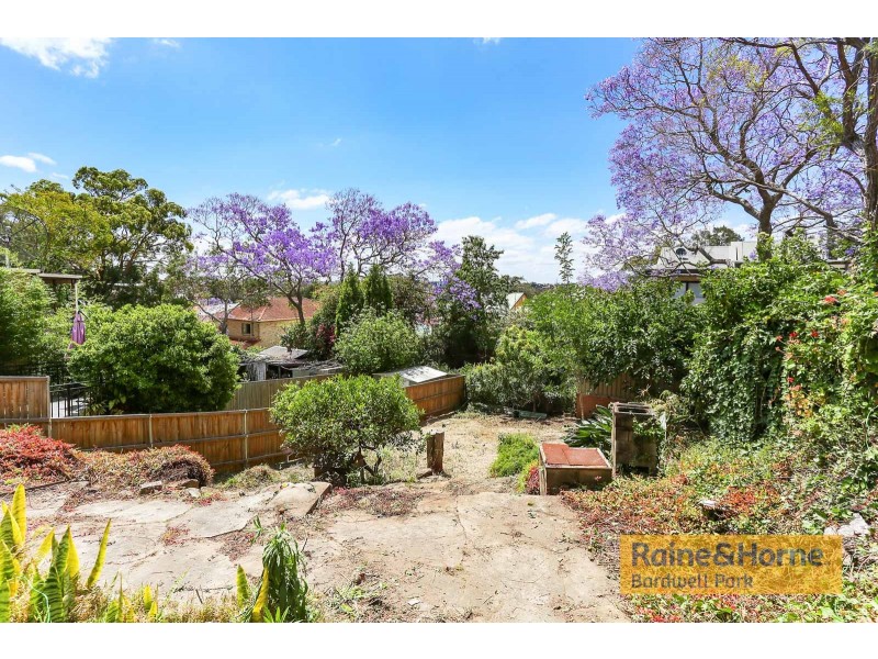 27 Caroline Street, Earlwood NSW 2206