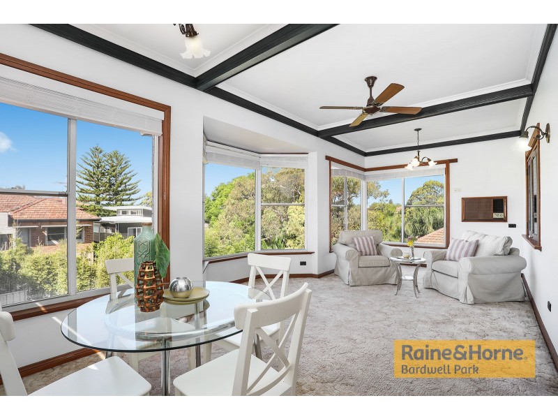 30 Hutchinson Street, Bardwell Park NSW 2207