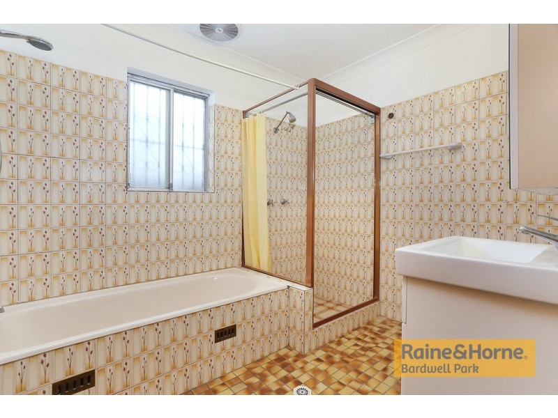 78 Broadway, Punchbowl NSW 2196