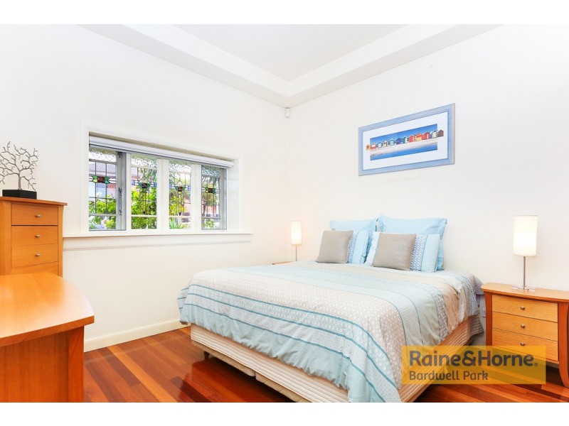 15 Marana Road, Earlwood NSW 2206