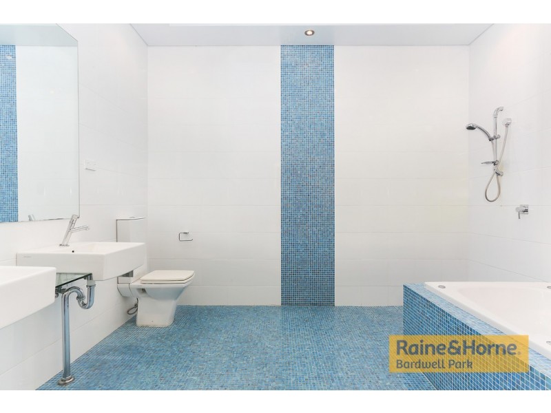 15 Marana Road, Earlwood NSW 2206