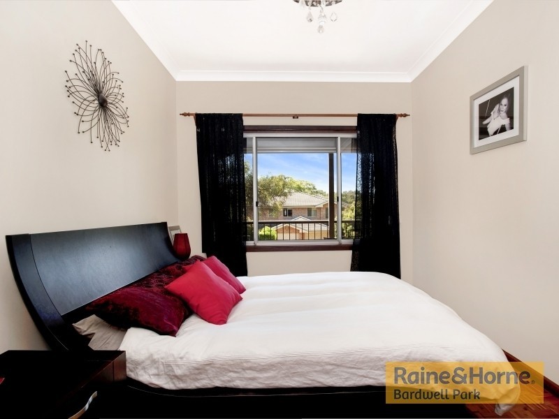 27 Walker Street, Turrella NSW 2205