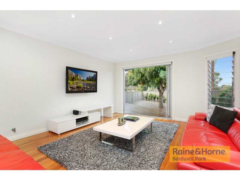 7 Reid Avenue, Clemton Park NSW 2206