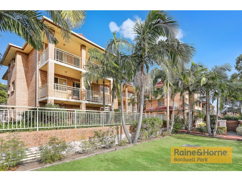 2/34-38 Graham Road, Narwee NSW 2209