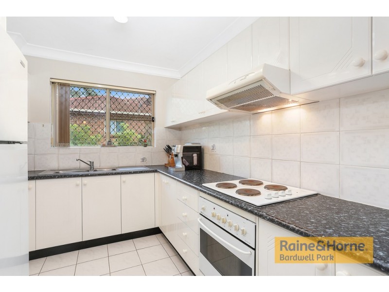 2/34-38 Graham Road, Narwee NSW 2209