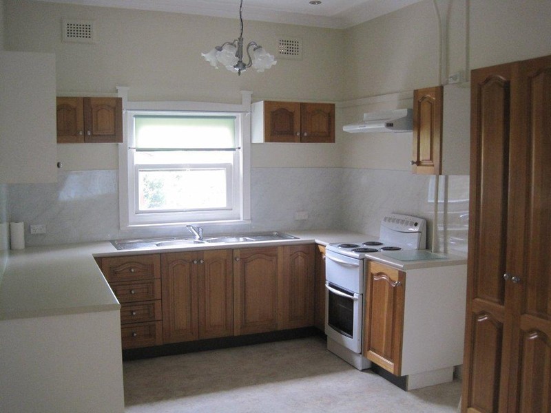 9 Fleet Avenue, Earlwood NSW 2206