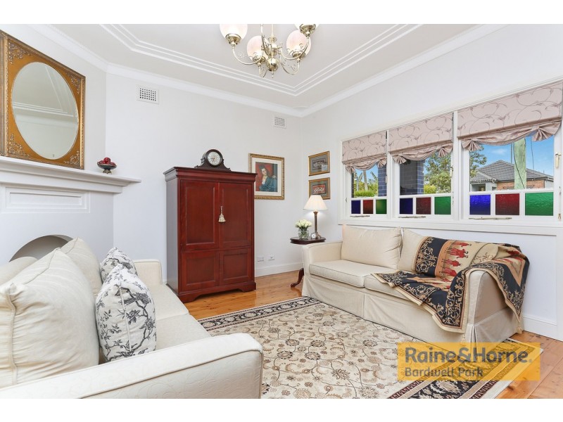 24 Clemton Avenue, Earlwood NSW 2206