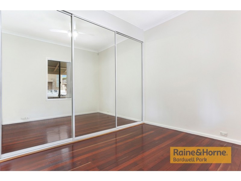 15 Tantallon Avenue, Arncliffe NSW 2205