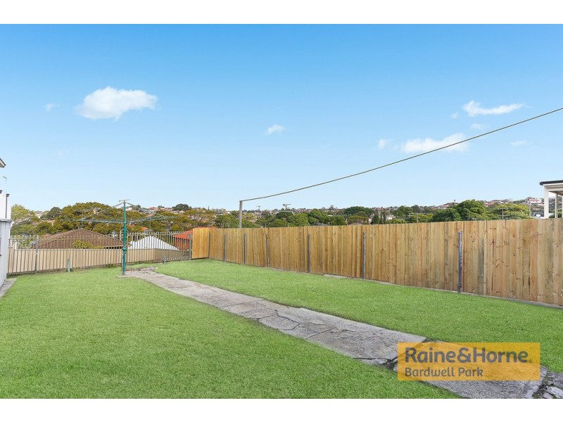 15 Tantallon Avenue, Arncliffe NSW 2205