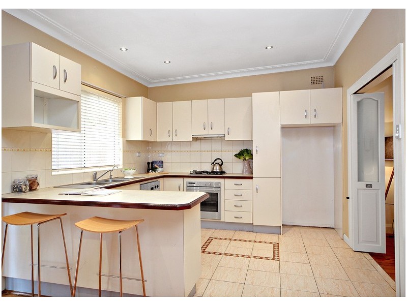 30 Burlington Avenue, Earlwood NSW 2206