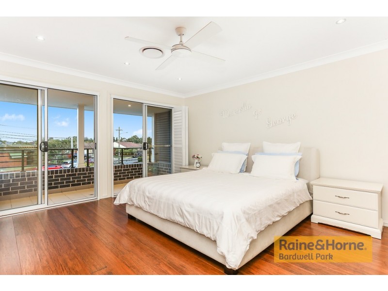 7 Marlene Place, Belmore NSW 2192
