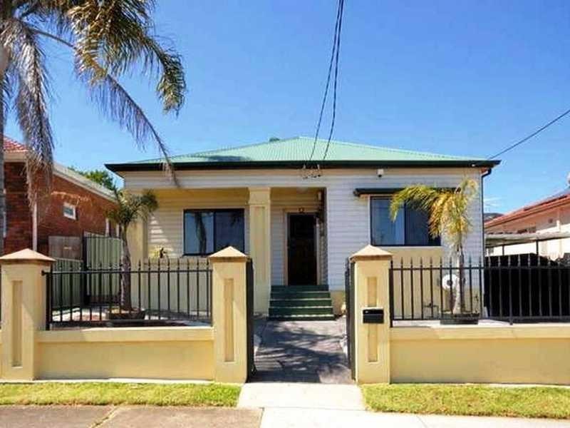 39 Unwin Street, Bexley NSW 2207