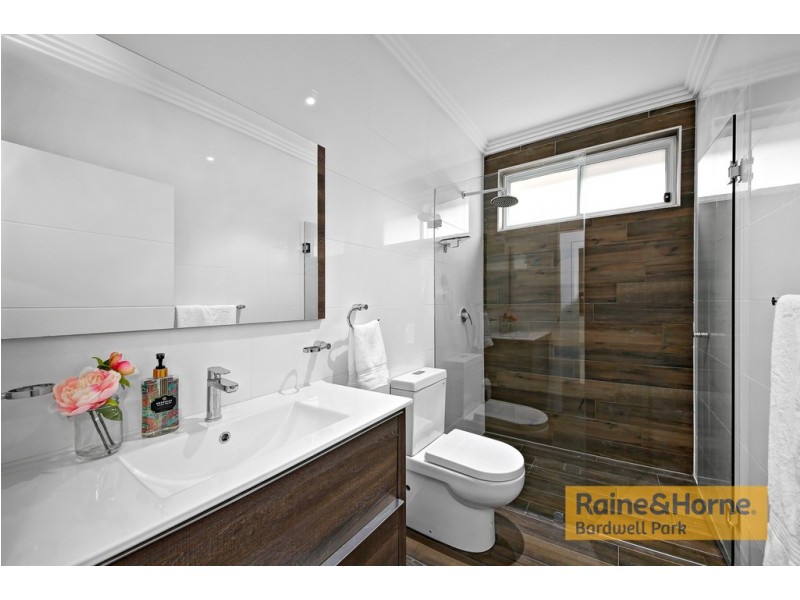 29 Slade Road, Bardwell Park NSW 2207