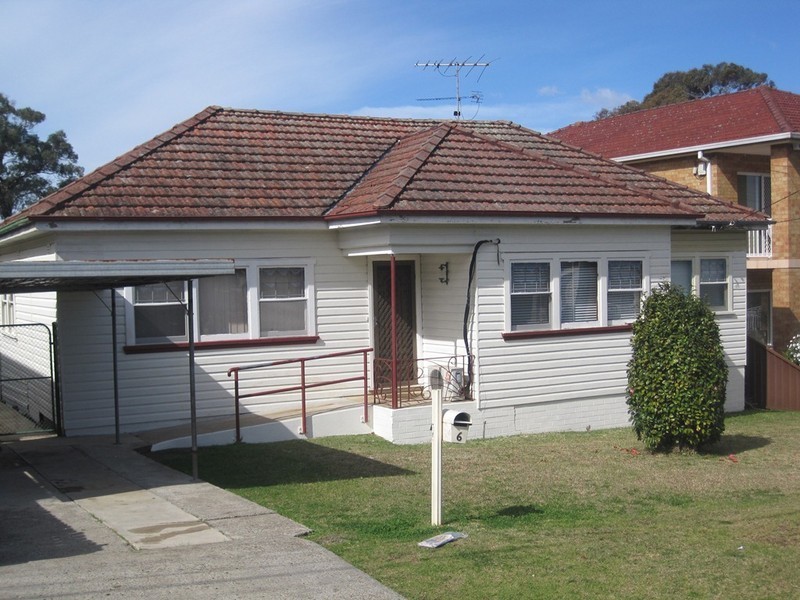 6 Christian Road, Punchbowl NSW 2196