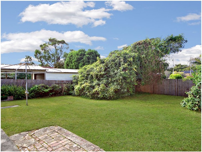10 Renown Street, Oatley NSW 2223