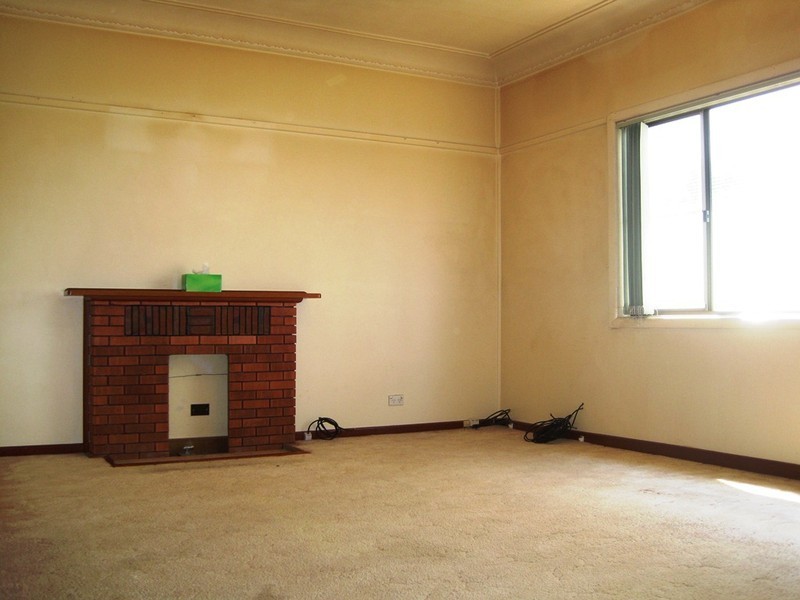 4 Merlen Crescent, Yagoona NSW 2199