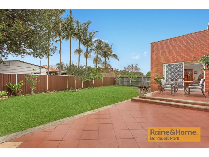 6 Merris Street, Kingsgrove NSW 2208