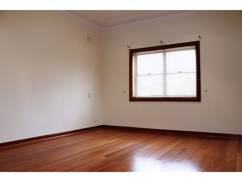 3 Bernard Avenue, Bardwell Park NSW 2207