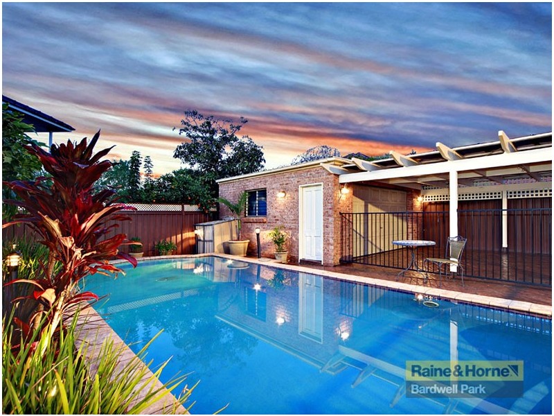 2 Tomkins Street, Bexley North NSW 2207