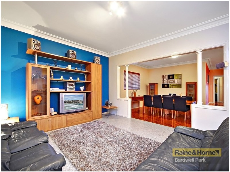 2 Tomkins Street, Bexley North NSW 2207