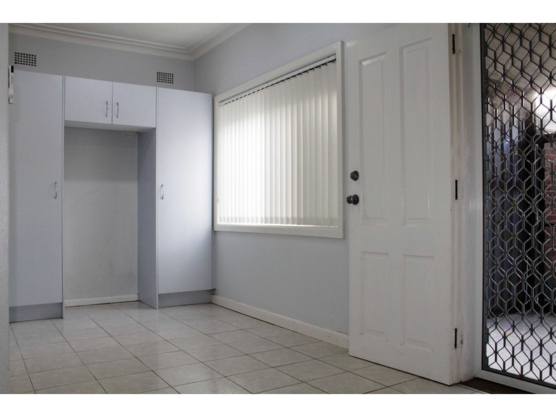 6 Powys Avenue, Bardwell Park NSW 2207