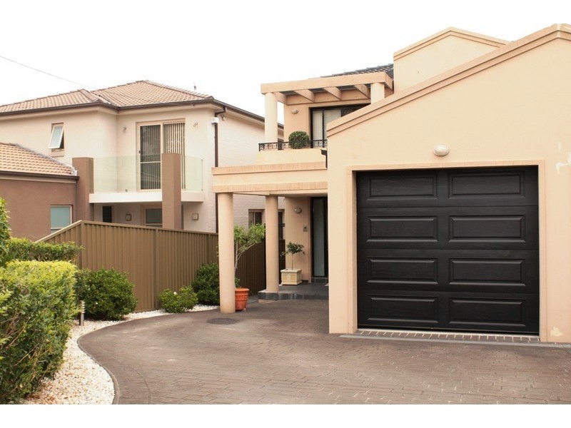 95a Dreadnought Street, Roselands NSW 2196