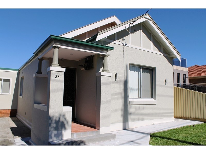 23 Dreadnought Street, Roselands NSW 2196