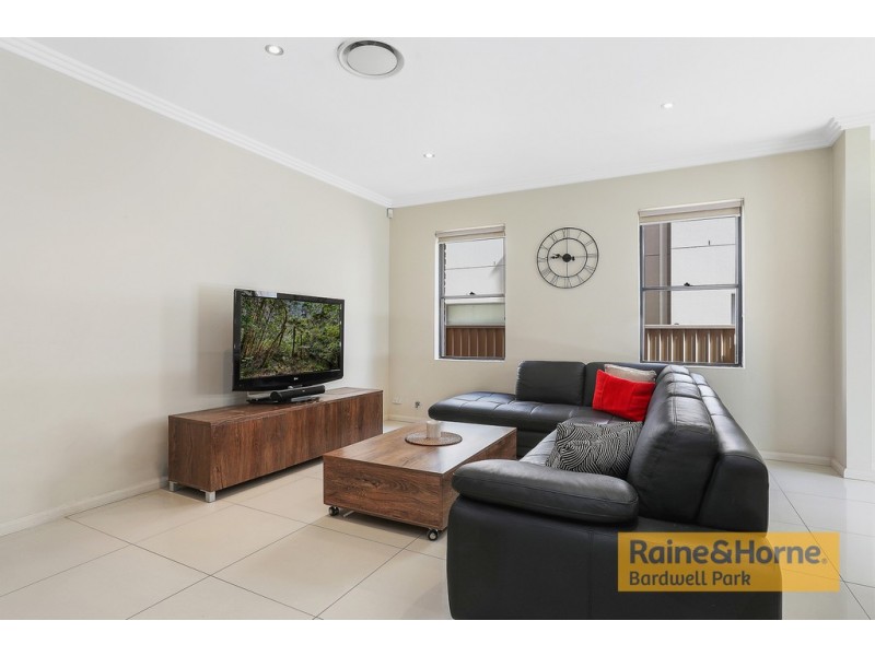 11a Bower Street, Roselands NSW 2196