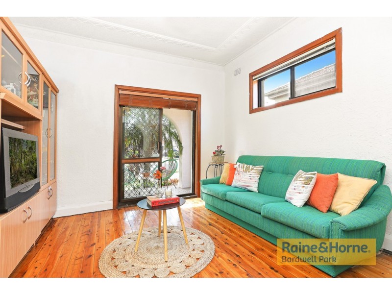 97 Rogers Street, Kingsgrove NSW 2208