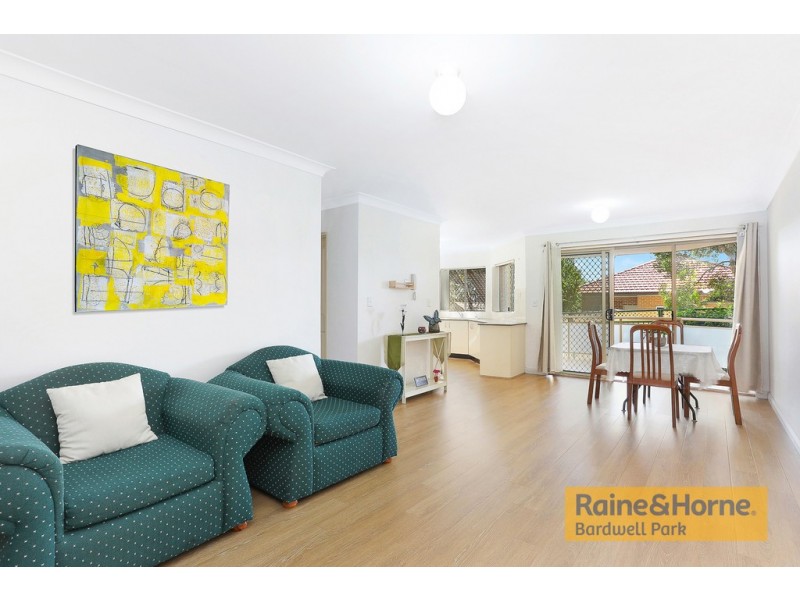 20/1 Hillview Street, Roselands NSW 2196