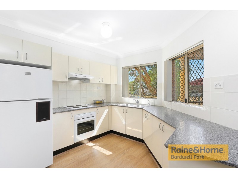 20/1 Hillview Street, Roselands NSW 2196