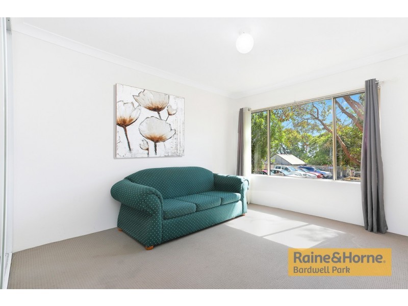 20/1 Hillview Street, Roselands NSW 2196