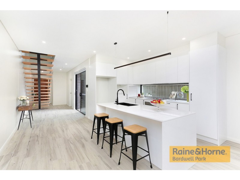 136 Wolli Street, Kingsgrove NSW 2208